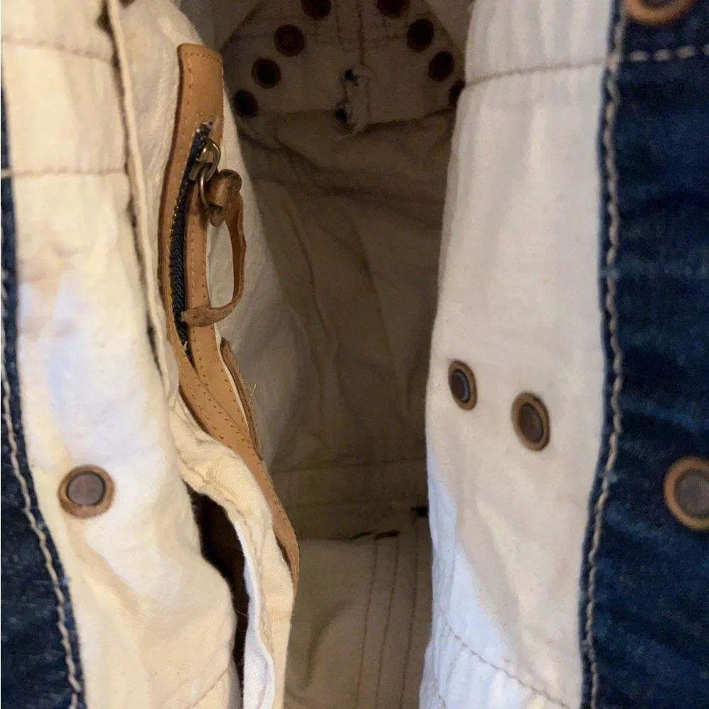 Hyena indigo tie-dye (shibori) pattern on canvas leather strap closure